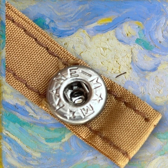 Vintage Tan Acrylic With Tinsel Glitter Hook Handle Mid Century Pagoda Umbrella - Picture 8 of 13